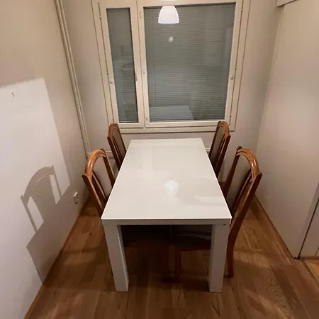 Comfy Bed Near Helsinki-vantaa Airport Privatunterkunft *